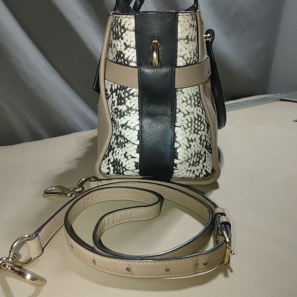 Coach swagger Leather Snake Print Satchel Handbag Adjustable Strap Beige Black - Picture 5 of 12